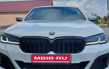 BMW 5 серия, 2019 год, 2 550 000 рублей, 9 фотография
