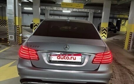 Mercedes-Benz E-Класс, 2013 год, 2 300 000 рублей, 4 фотография