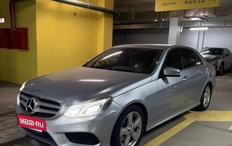 Mercedes-Benz E-Класс, 2013 год, 2 300 000 рублей, 3 фотография