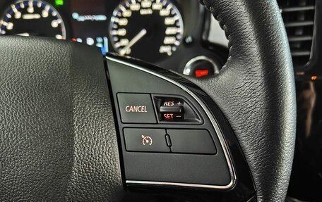 Mitsubishi Outlander III рестайлинг 3, 2019 год, 1 947 000 рублей, 15 фотография