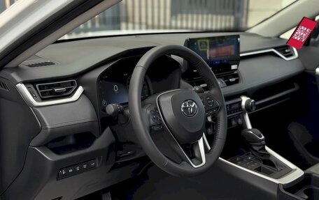 Toyota RAV4, 2025 год, 4 200 000 рублей, 27 фотография
