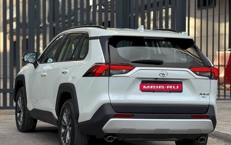 Toyota RAV4, 2025 год, 4 200 000 рублей, 22 фотография