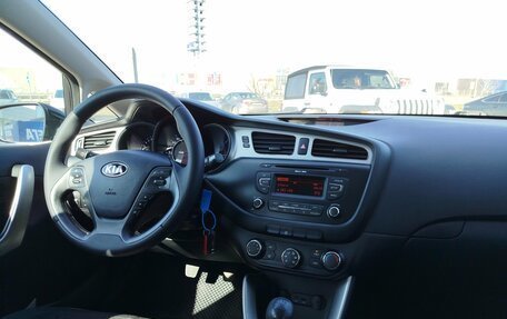 KIA cee'd III, 2012 год, 890 000 рублей, 12 фотография