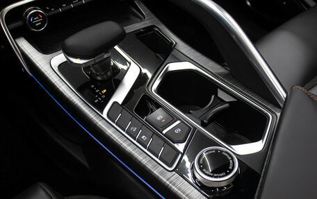 Geely Tugella FY11, 2023 год, 2 998 000 рублей, 18 фотография