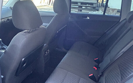 Volkswagen Tiguan I, 2010 год, 1 300 000 рублей, 14 фотография