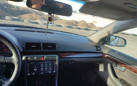 Audi A4, 2003 год, 555 000 рублей, 11 фотография