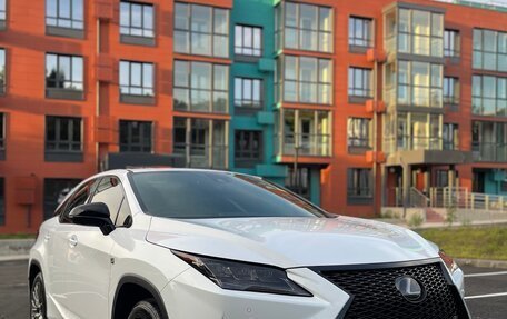 Lexus RX IV рестайлинг, 2017 год, 4 250 000 рублей, 1 фотография