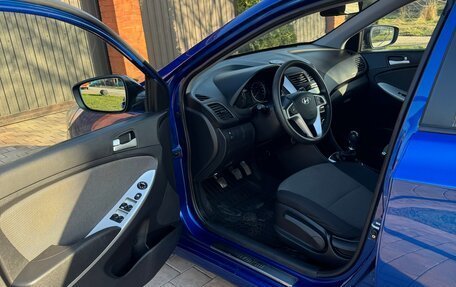 Hyundai Solaris II рестайлинг, 2012 год, 765 000 рублей, 9 фотография