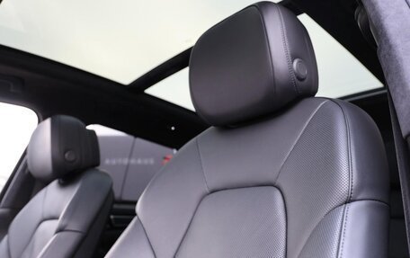 Porsche Cayenne III, 2022 год, 16 200 500 рублей, 11 фотография