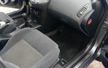 Nissan Primera III, 2004 год, 295 000 рублей, 9 фотография