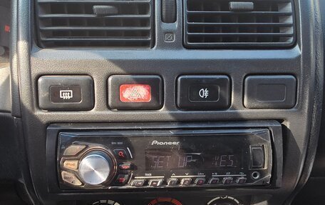 Nissan Almera, 1998 год, 235 000 рублей, 8 фотография