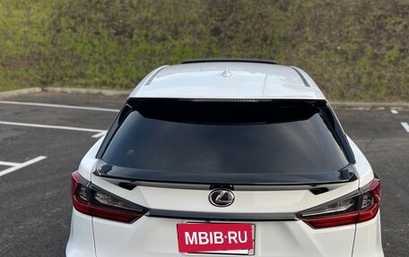 Lexus RX IV рестайлинг, 2017 год, 4 250 000 рублей, 8 фотография