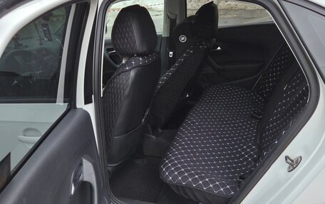 Volkswagen Polo VI (EU Market), 2015 год, 1 290 000 рублей, 11 фотография