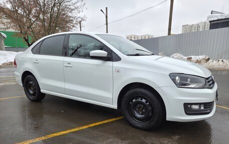 Volkswagen Polo VI (EU Market), 2015 год, 1 290 000 рублей, 4 фотография