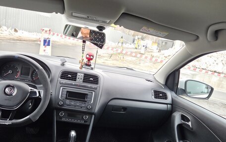 Volkswagen Polo VI (EU Market), 2015 год, 1 290 000 рублей, 12 фотография