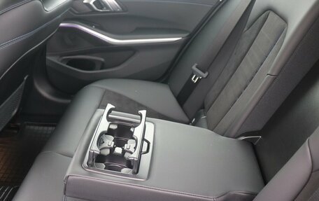 BMW 3 серия, 2021 год, 6 300 000 рублей, 13 фотография