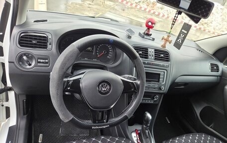 Volkswagen Polo VI (EU Market), 2015 год, 1 290 000 рублей, 10 фотография