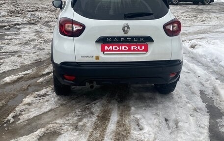 Renault Kaptur I рестайлинг, 2019 год, 1 100 000 рублей, 3 фотография