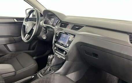 Skoda Rapid I, 2019 год, 1 420 000 рублей, 13 фотография