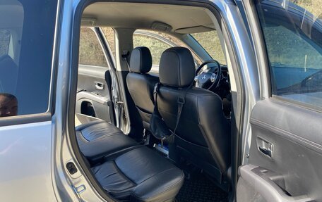 Mitsubishi Outlander III рестайлинг 3, 2011 год, 1 400 000 рублей, 13 фотография