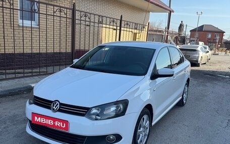 Volkswagen Polo VI (EU Market), 2012 год, 875 000 рублей, 1 фотография