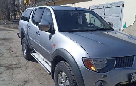 Mitsubishi L200 IV рестайлинг, 2007 год, 1 100 000 рублей, 1 фотография