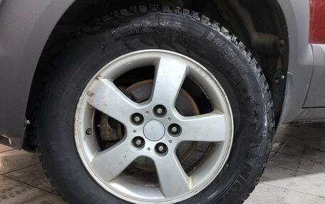 Hyundai Tucson III, 2005 год, 590 000 рублей, 9 фотография