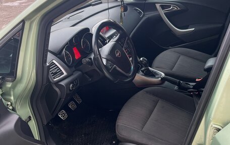 Opel Astra J, 2010 год, 602 000 рублей, 8 фотография