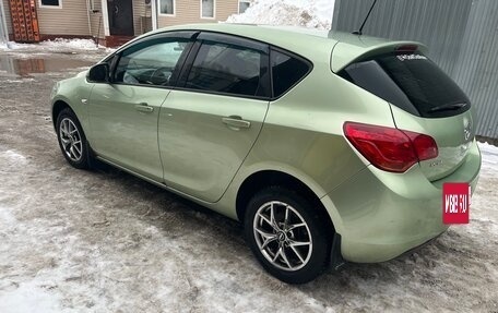 Opel Astra J, 2010 год, 602 000 рублей, 4 фотография