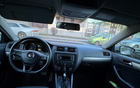 Volkswagen Jetta VI, 2015 год, 950 000 рублей, 5 фотография