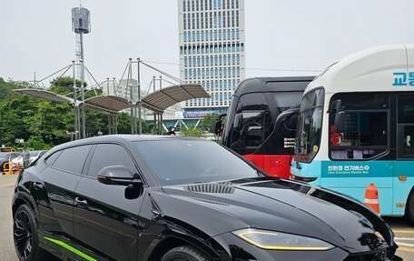 Lamborghini Urus I, 2025 год, 35 000 000 рублей, 3 фотография