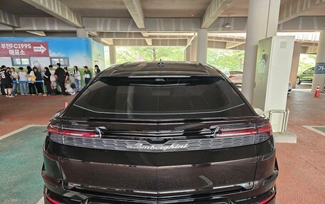 Lamborghini Urus I, 2025 год, 35 000 000 рублей, 8 фотография