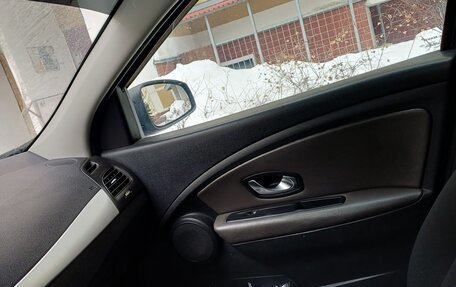 Renault Fluence I, 2011 год, 815 000 рублей, 11 фотография