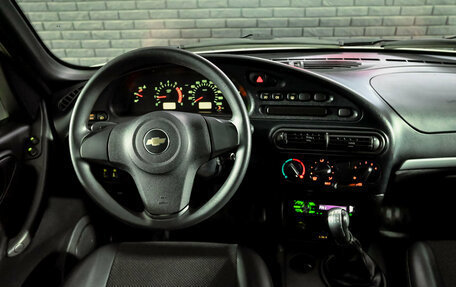 Chevrolet Niva I рестайлинг, 2014 год, 700 000 рублей, 16 фотография