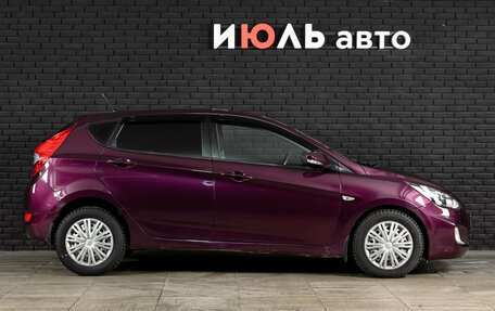 Hyundai Solaris II рестайлинг, 2011 год, 800 000 рублей, 9 фотография