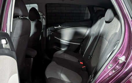 Hyundai Solaris II рестайлинг, 2011 год, 800 000 рублей, 18 фотография