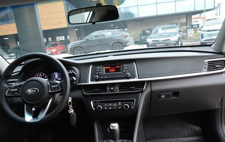 KIA Optima IV, 2019 год, 1 820 000 рублей, 17 фотография