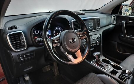 KIA Sportage IV рестайлинг, 2019 год, 2 450 000 рублей, 9 фотография