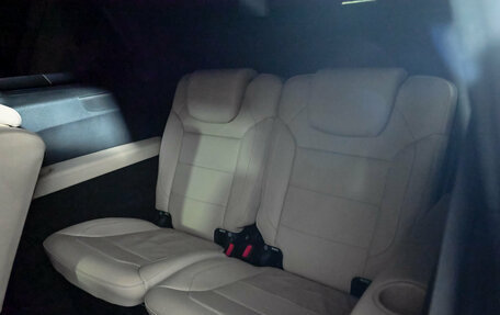 Mercedes-Benz GLS, 2016 год, 4 300 000 рублей, 24 фотография