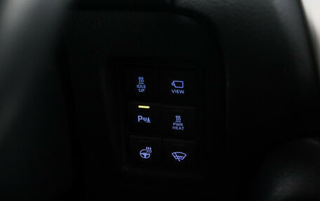 Toyota Land Cruiser Prado 150 рестайлинг 2, 2022 год, 7 990 000 рублей, 29 фотография