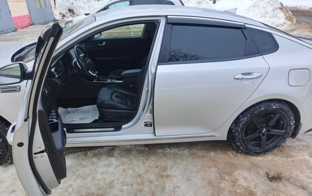 KIA Optima IV, 2019 год, 2 300 000 рублей, 5 фотография