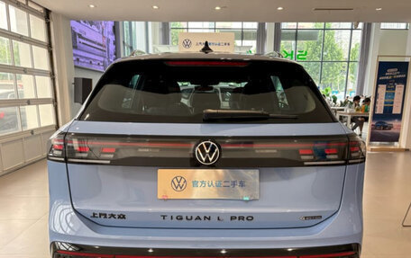 Volkswagen Tiguan, 2025 год, 4 390 000 рублей, 7 фотография