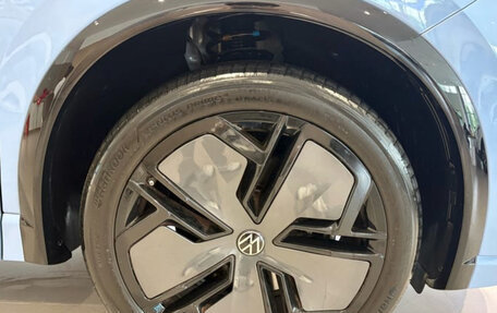 Volkswagen Tiguan, 2025 год, 4 390 000 рублей, 8 фотография