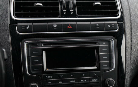 Volkswagen Polo VI (EU Market), 2016 год, 1 040 000 рублей, 15 фотография