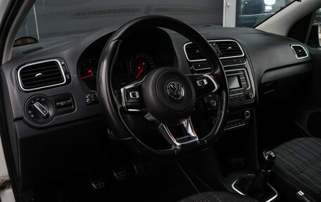 Volkswagen Polo VI (EU Market), 2016 год, 1 040 000 рублей, 12 фотография