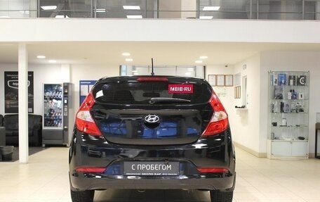 Hyundai Solaris II рестайлинг, 2015 год, 845 000 рублей, 5 фотография