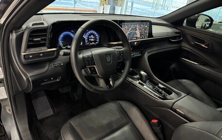 Toyota Crown, 2025 год, 6 250 013 рублей, 9 фотография