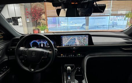 Toyota Crown, 2025 год, 6 250 013 рублей, 14 фотография