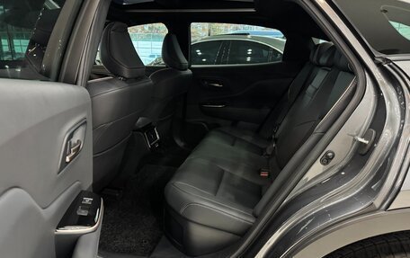 Toyota Crown, 2025 год, 6 250 013 рублей, 15 фотография