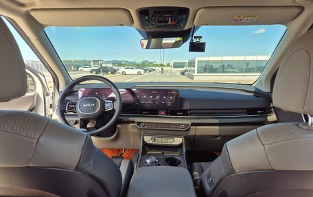 KIA Carnival, 2025 год, 12 фотография